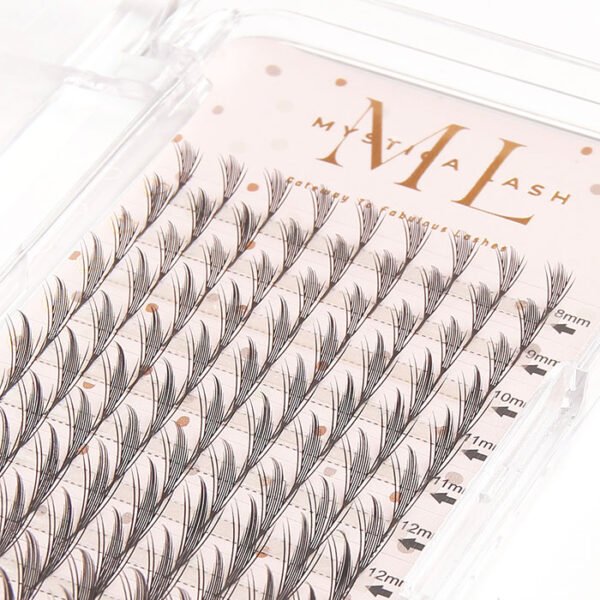 Anime Premade Fan Lashes