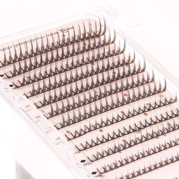 Comic Leaf Eyelashes